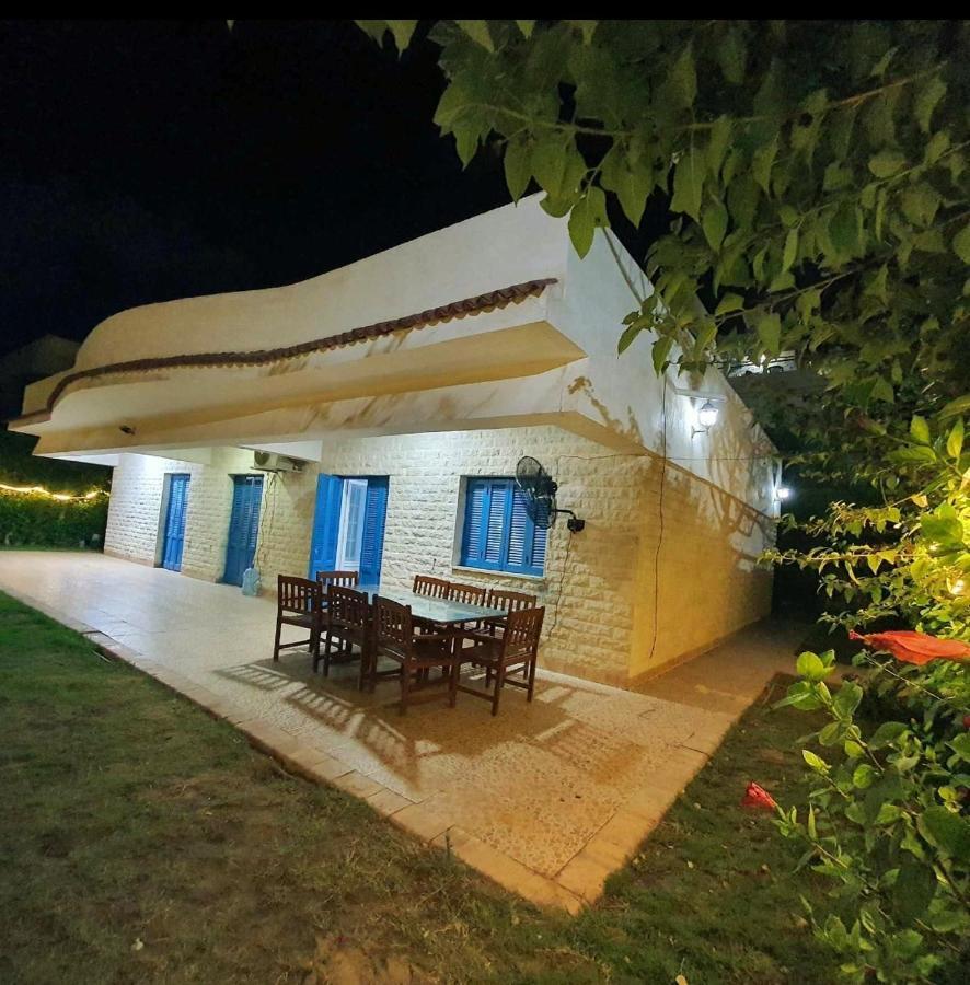 Chalet 3 Bedrooms 2 Toilets Lotus North Cost Stand Alone 3 Ac 2 Stand Fan Families Are Preferred